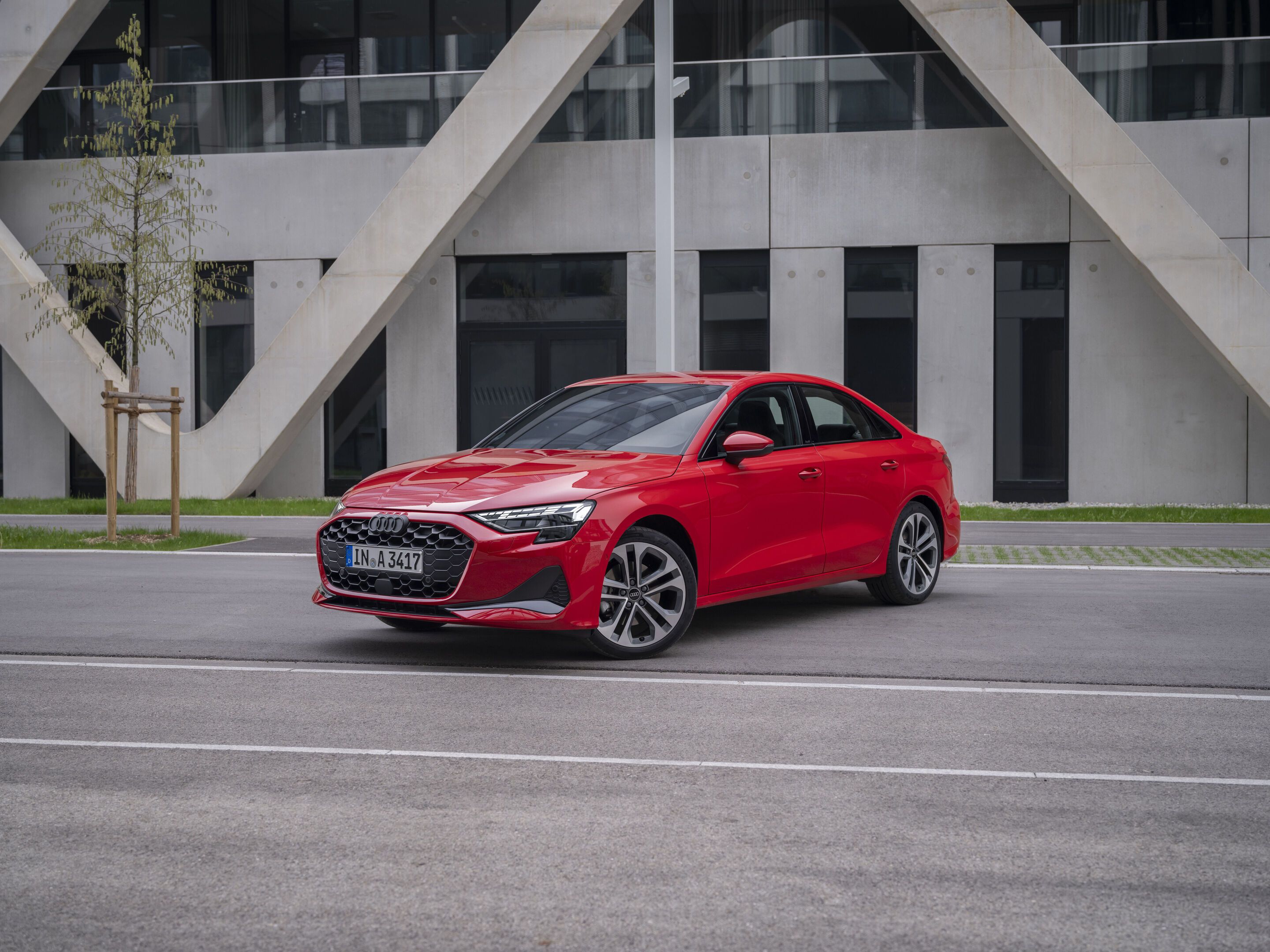 Audi A3L — Экстерьер
