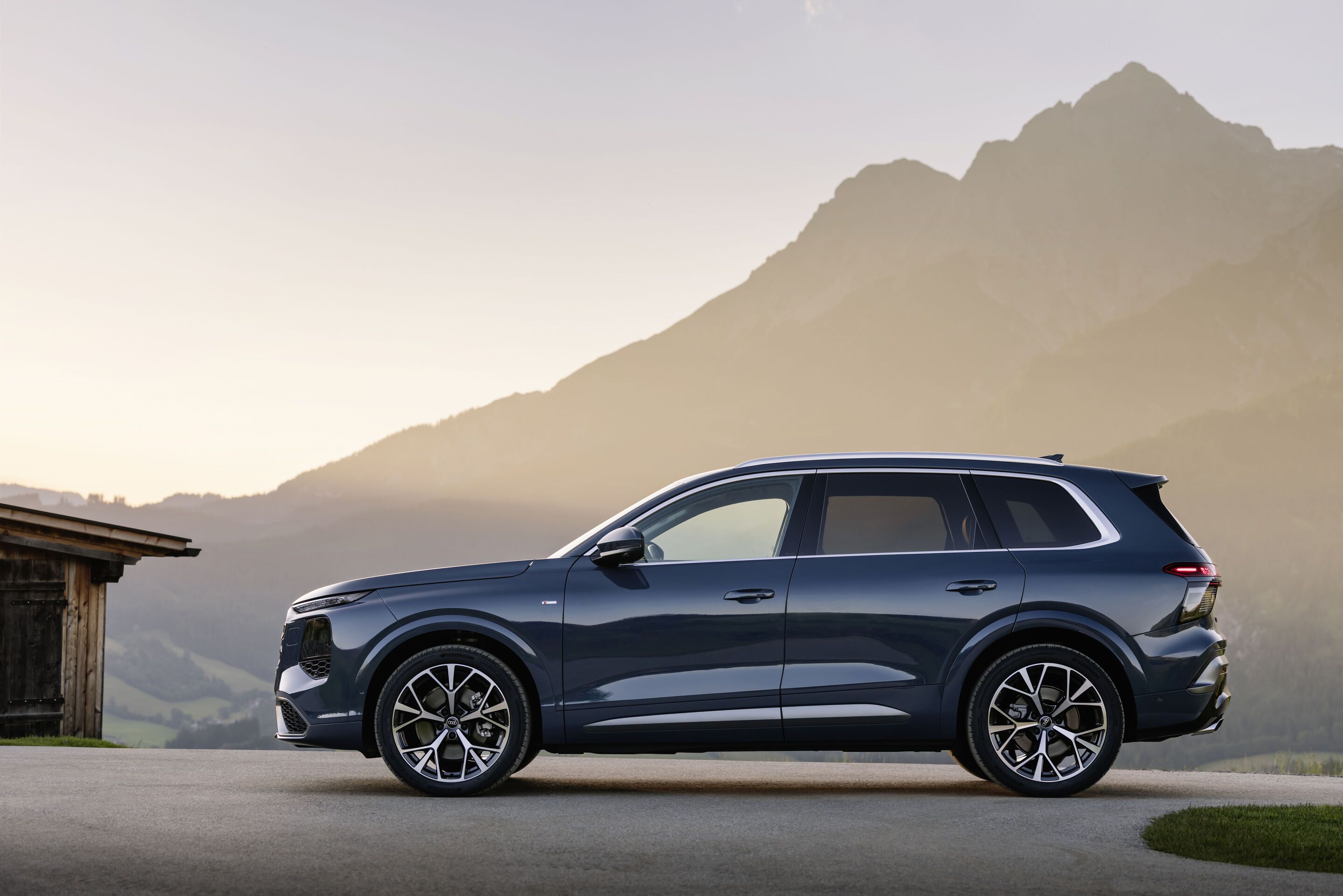 Audi Q7 — Экстерьер