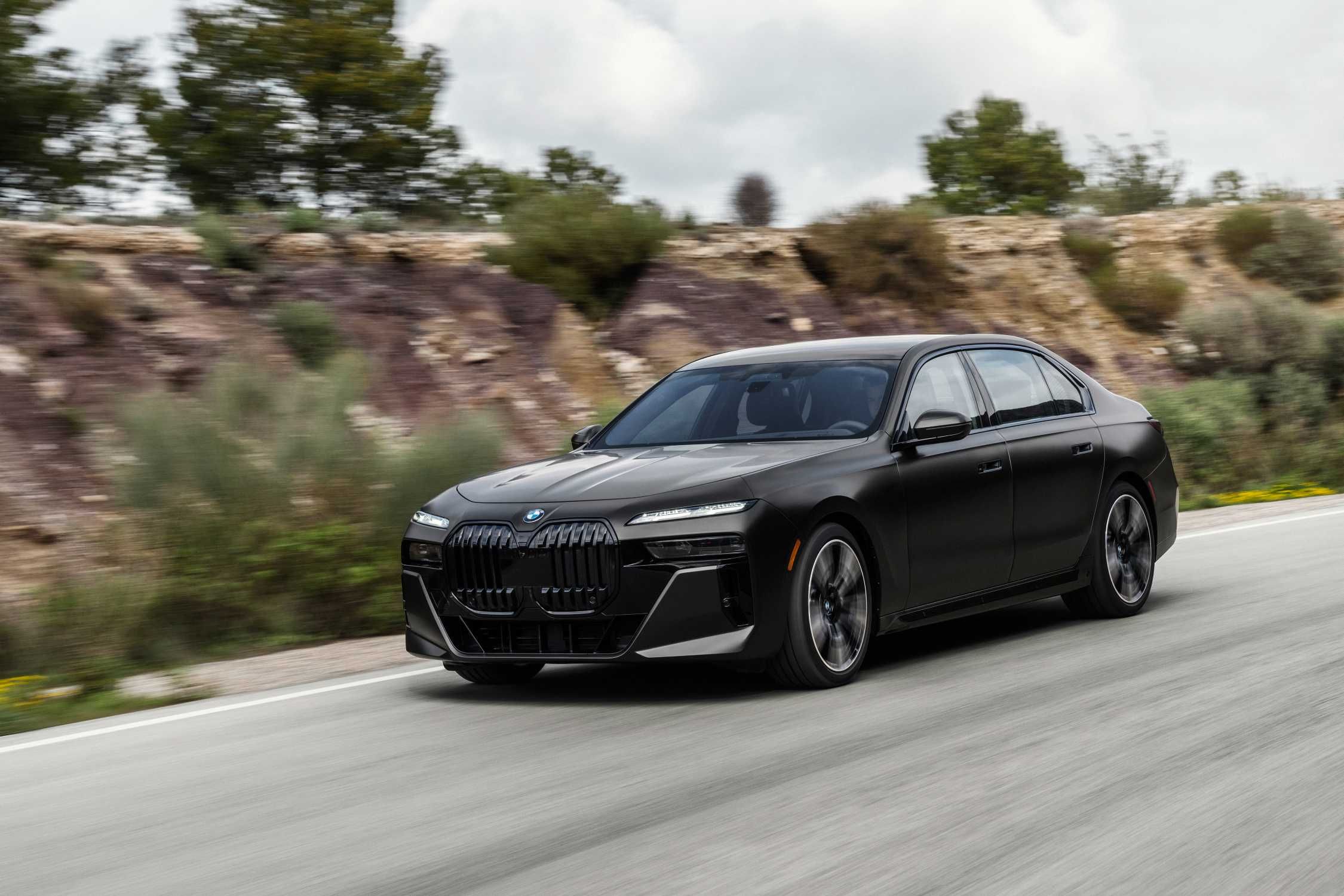 BMW 7 Series — Экстерьер
